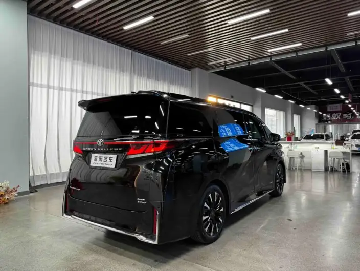 Vellfire 2023 Model Toyota Crown 2.5L Intelligent Hybrid 4WD Supreme Executive Edition – фото 7