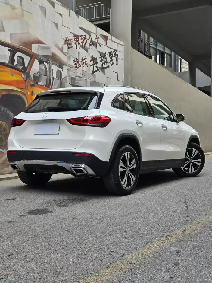 Mercedes-Benz GLA 2020 Model GLA 200 – фото 3