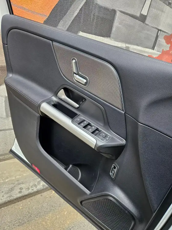 Mercedes-Benz GLA 2020 Model GLA 200 – фото 5