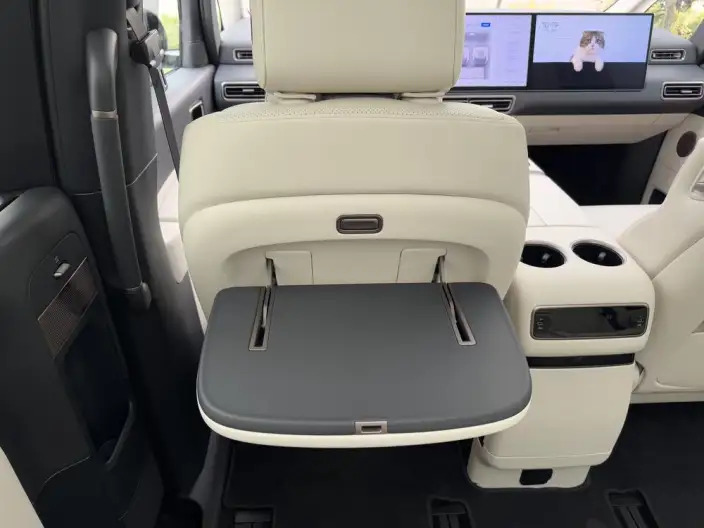 Li Auto MEGA 2025 Model Home Family Special Edition – фото 13