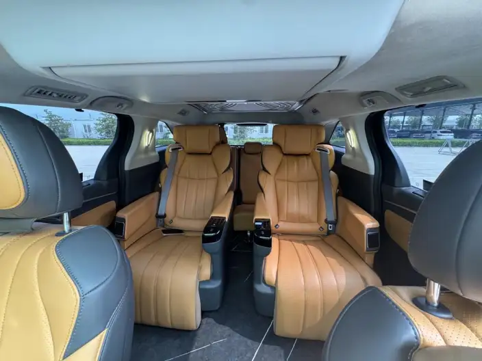 Granvia 2023 Model Intelligent Hybrid 2.5L Comfort Edition – фото 26