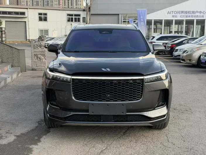 Li Auto ONE 2021 Model Extended Range 6 seat Edition – фото 2