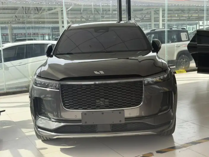 Li Auto ONE 2021 Model Extended Range 6 seat Edition – фото 5