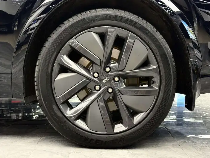 Li Auto L7 2024 Model Ultra Edition – фото 7