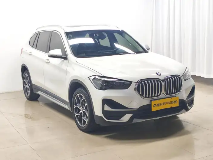 BMW X1 2022 Model sDrive20Li Exclusive Model – фото 3