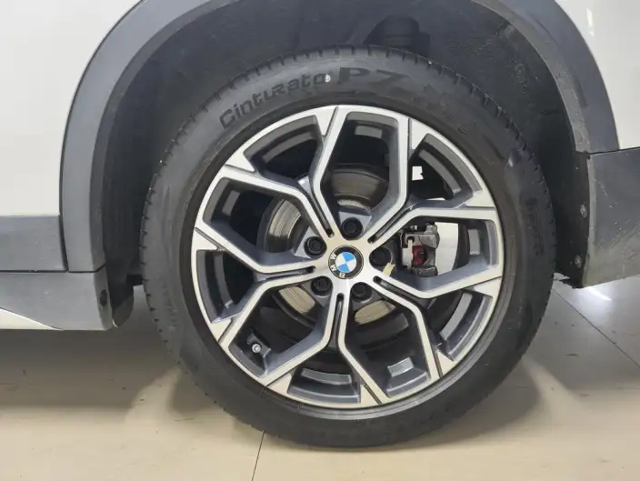 BMW X1 2022 Model sDrive20Li Exclusive Model – фото 9