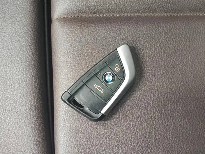 BMW X1 2022 Model sDrive20Li Exclusive Model – фото 11