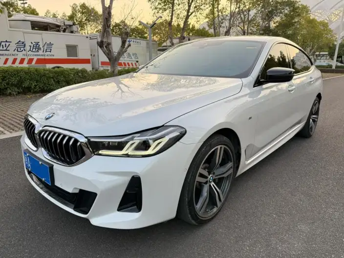 BMW 6 Series GT 2021 Model 630i M Sports Set – фото 1