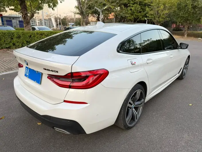 BMW 6 Series GT 2021 Model 630i M Sports Set – фото 6