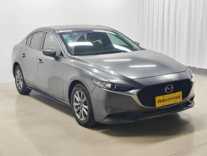 Mazda3 Axela 2020 Model 1.5L Automatic Zhi Model Edition – фото 3