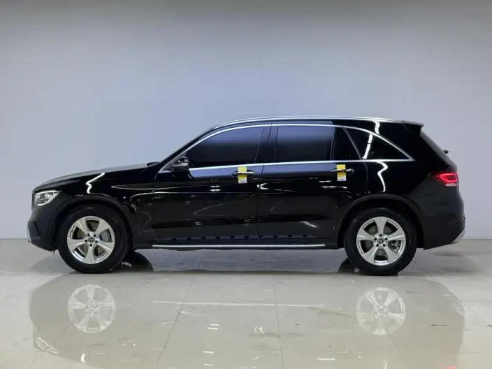 Mercedes-Benz GLC 2020 Model Facelift GLC 260 L 4MATIC Dynamic Model – фото 4