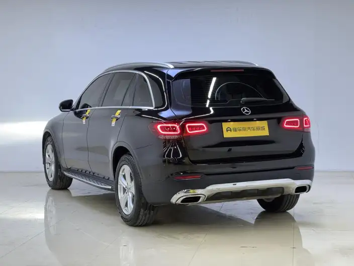 Mercedes-Benz GLC 2020 Model Facelift GLC 260 L 4MATIC Dynamic Model – фото 5