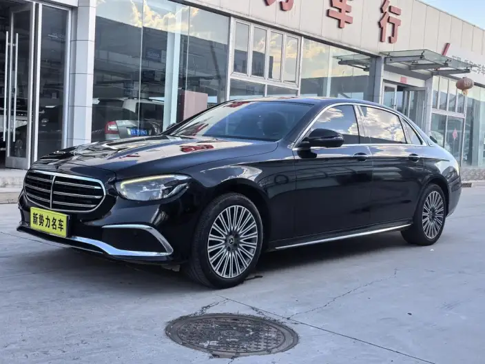 Mercedes-Benz E-Class 2021 Model E 300 L Fashion Model sedan – фото 1