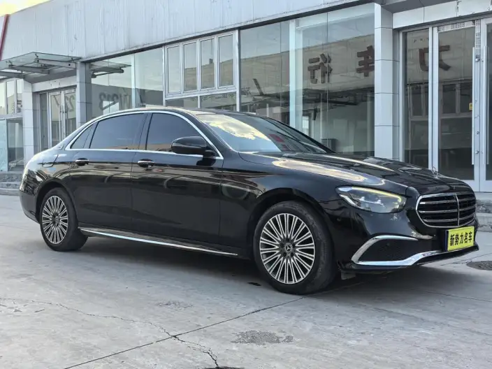 Mercedes-Benz E-Class 2021 Model E 300 L Fashion Model sedan – фото 3