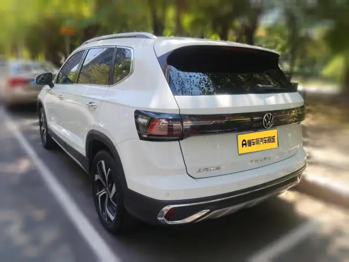 Volkswagen Tharu 2023 Model 300TSI 2WD Full Moon Edition – фото 4