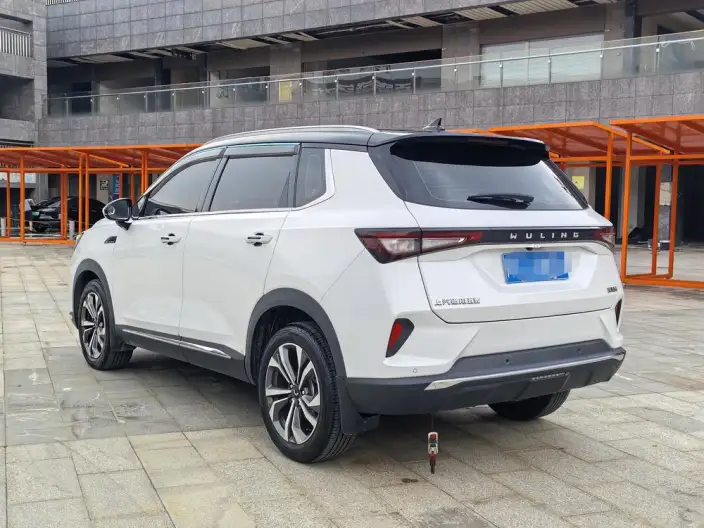 WULING Asta 2021 Model 1.5T Automatic Starlight Edition – фото 5