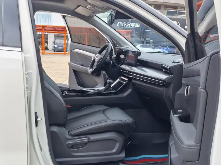 WULING Asta 2021 Model 1.5T Automatic Starlight Edition – фото 14
