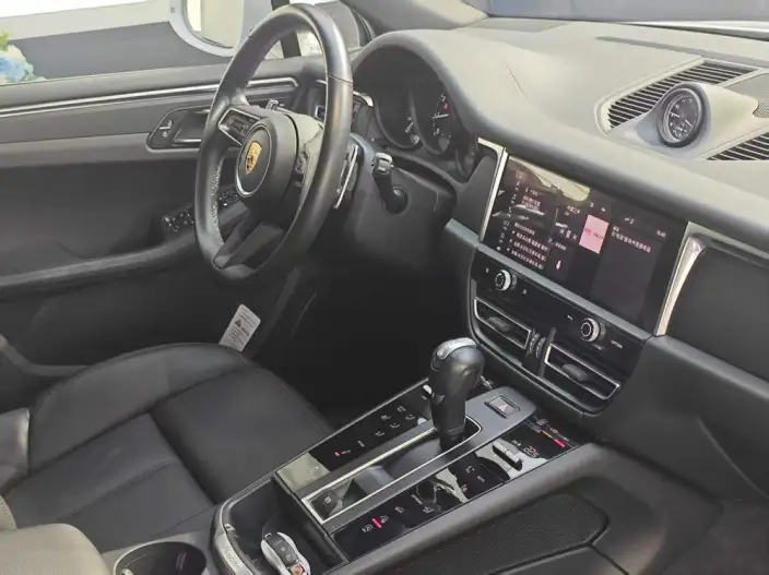 Macan 2023 Model Facelift Macan 2.0T – фото 9