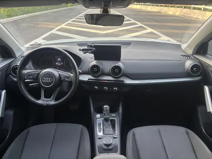 AUDI Q2L 2020 Model 35TFSI Enterprising Dynamic Model – фото 7
