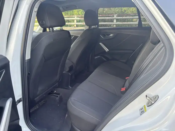AUDI Q2L 2020 Model 35TFSI Enterprising Dynamic Model – фото 9