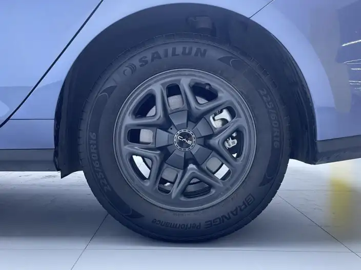 BYD Seal 05DM 2025 Model Smart Driving Edition DM-i 55KM Luxury Model – фото 9