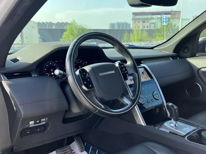 Land Rover Discovery Sport 2020 Model 249PS R-Dynamic SE Performance Technology Edition 7 seat – фото 6