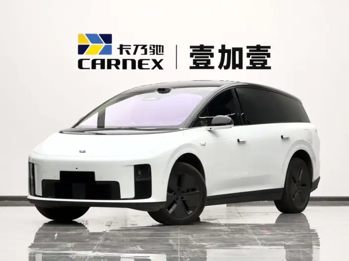 Li Auto i8 2025 Model Standard Edition – фото 1