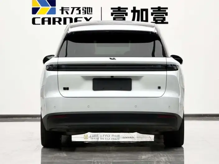 Li Auto i8 2025 Model Standard Edition – фото 3