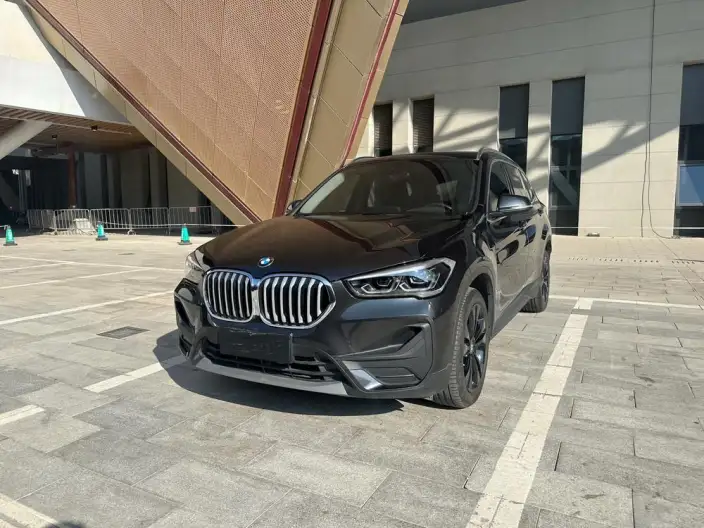 BMW X1 2021 Model sDrive20Li Exclusive Model – фото 1