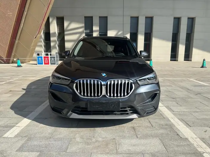 BMW X1 2021 Model sDrive20Li Exclusive Model – фото 2