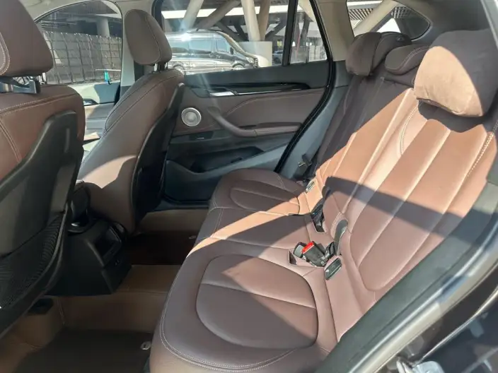 BMW X1 2021 Model sDrive20Li Exclusive Model – фото 13