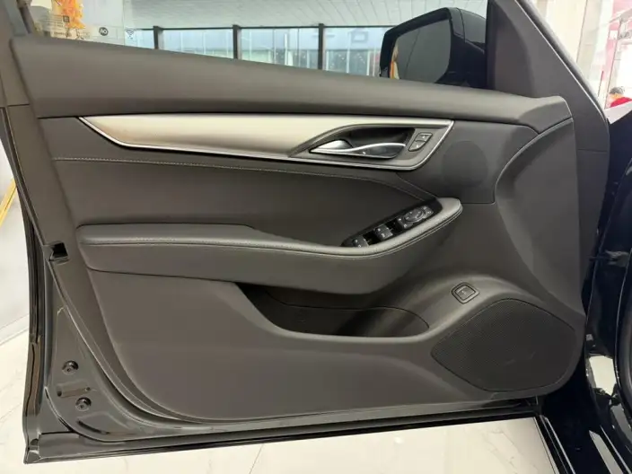 Cadillac CT5 2022 Model 28T Luxury Model Standard Edition – фото 9
