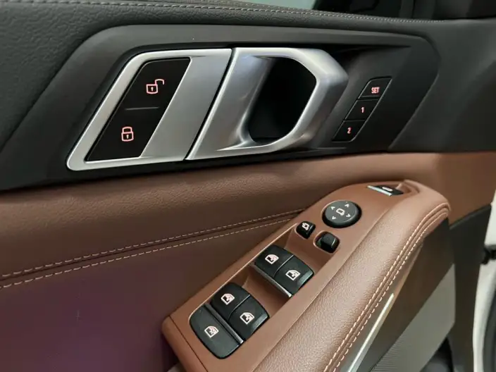 BMW X5 Imported 2020 Model xDrive40i M Sports Set – фото 18