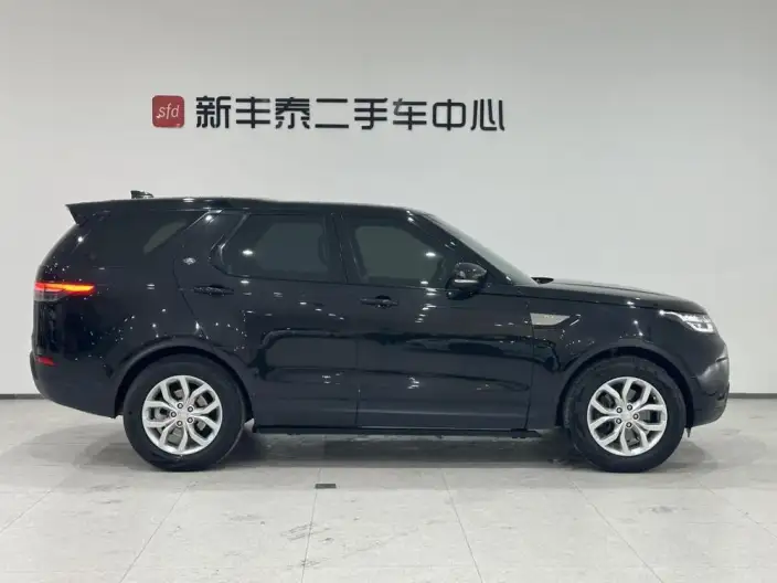Land Rover Discovery 2020 Model 2.0T SE – фото 5