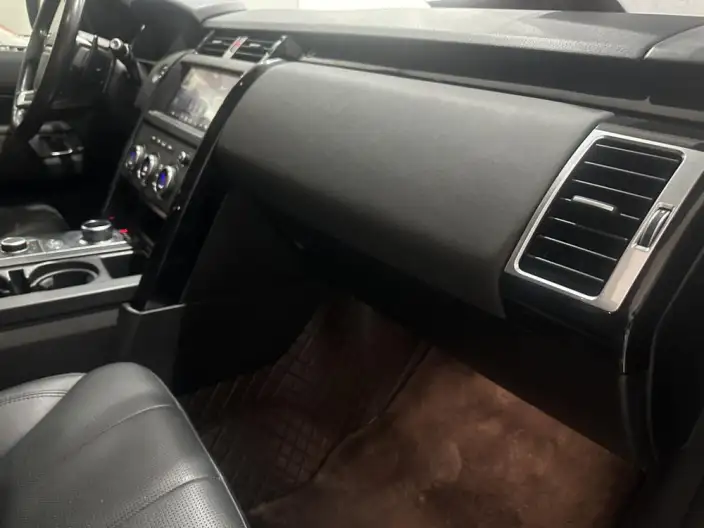 Land Rover Discovery 2020 Model 2.0T SE – фото 12