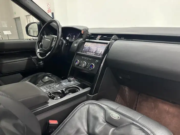 Land Rover Discovery 2020 Model 2.0T SE – фото 13
