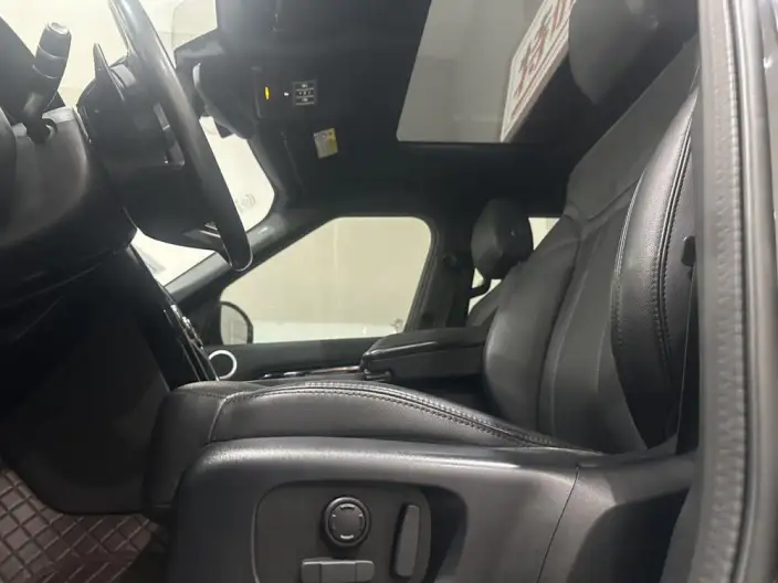 Land Rover Discovery 2020 Model 2.0T SE – фото 22