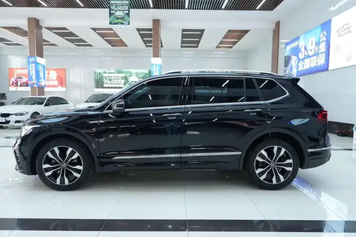 Volkswagen Tiguan L 2023 Model 330TSI 2WD R-Line Enjoy the version more – фото 4