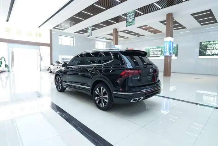 Volkswagen Tiguan L 2023 Model 330TSI 2WD R-Line Enjoy the version more – фото 5