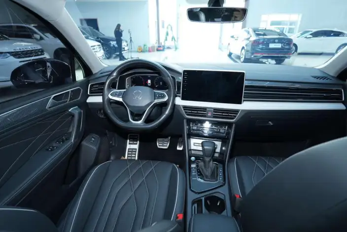 Volkswagen Tiguan L 2023 Model 330TSI 2WD R-Line Enjoy the version more – фото 15