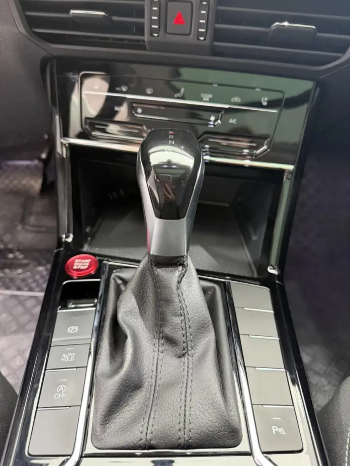 Volkswagen Passat 2024 Model 330TSI Starry sky Elite Edition – фото 17