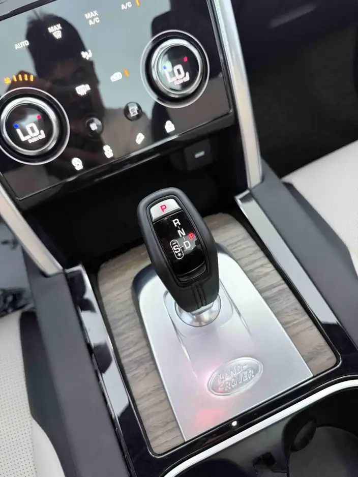 Land Rover Discovery Sport 2022 Model 249PS R-Dynamic S Performance version 5 seat – фото 22
