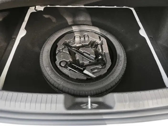 Changan UNI-V 2024 Model 1.5T Noble Model – фото 27