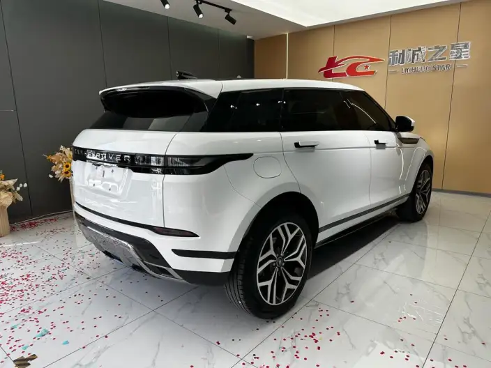 Range Rover Evoque 2023 Model Aurora L 249PS R-Dynamic HSE Luxury Edition – фото 6
