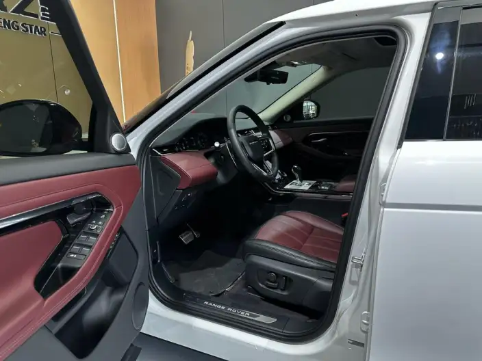 Range Rover Evoque 2023 Model Aurora L 249PS R-Dynamic HSE Luxury Edition – фото 15