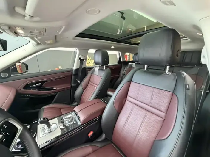 Range Rover Evoque 2023 Model Aurora L 249PS R-Dynamic HSE Luxury Edition – фото 16