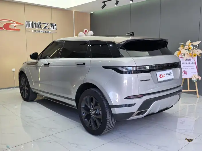 Range Rover Evoque 2023 Model Aurora L 249PS Collins Bronze Special Edition – фото 4