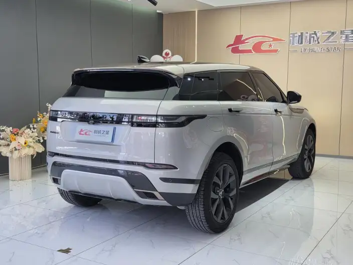 Range Rover Evoque 2023 Model Aurora L 249PS Collins Bronze Special Edition – фото 6
