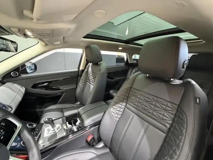 Range Rover Evoque 2023 Model Aurora L 249PS Collins Bronze Special Edition – фото 18