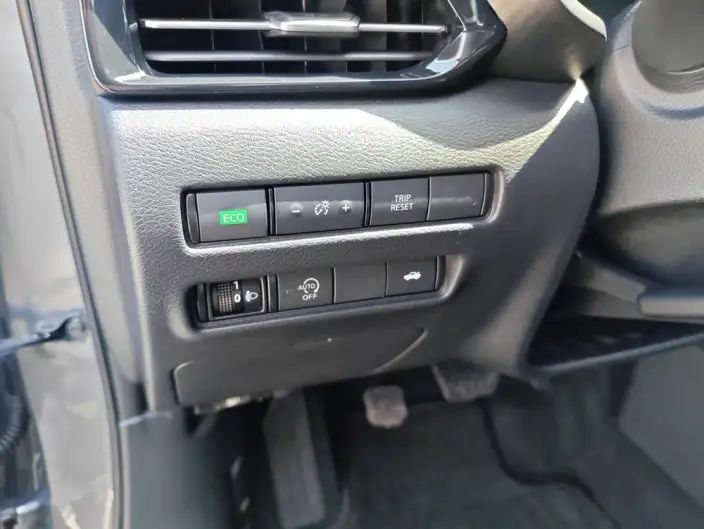 Nissan Sylphy 2020 Model Facelift 1.6L XL CVT Yuexiang Edition – фото 13